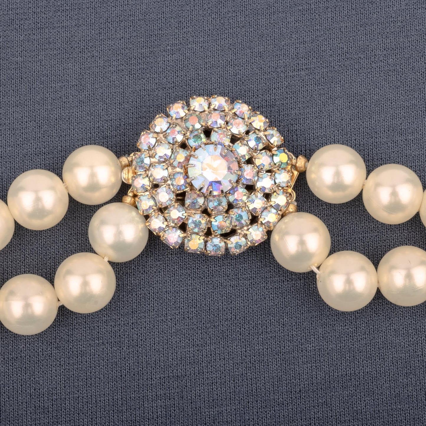 Tammey-Jewels-Perlenkette-mit-Aurora-Borealis-Verschluss