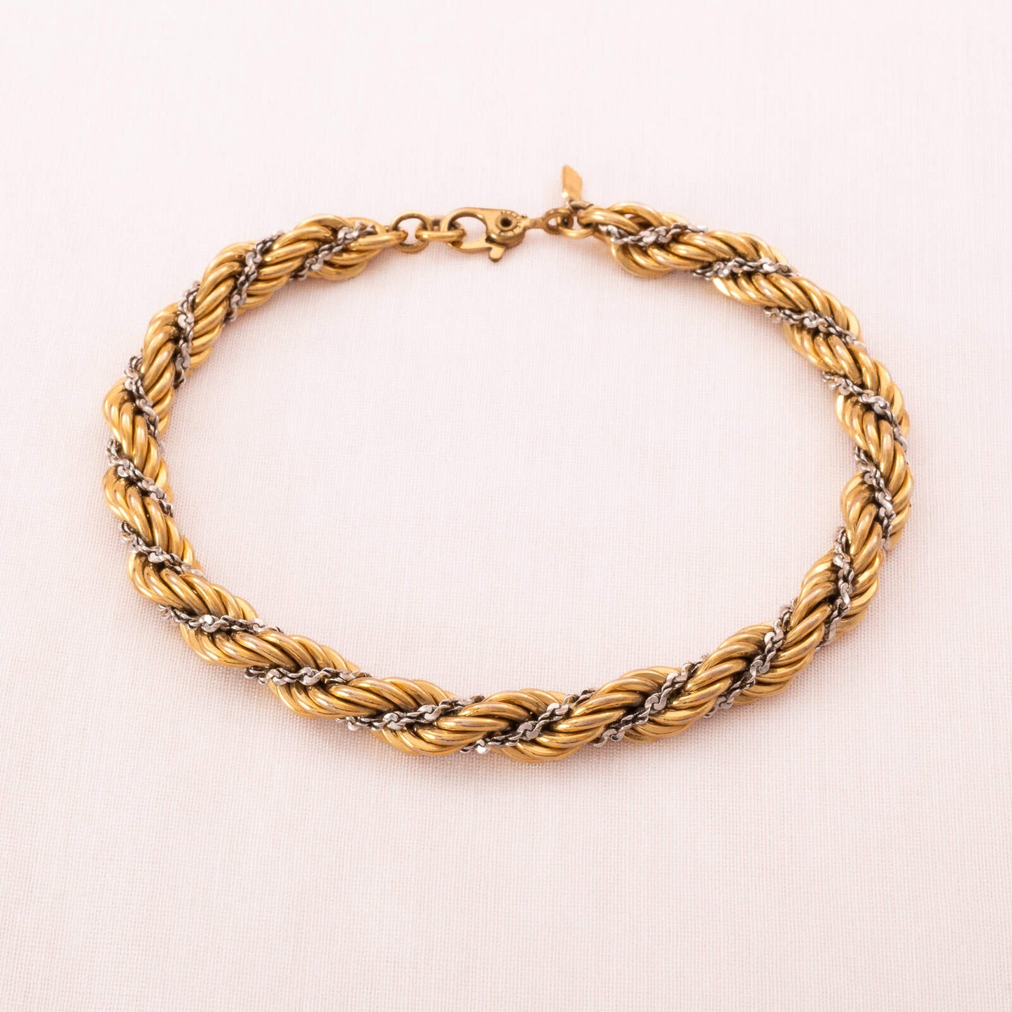 Monet-Bicolor-Armband-aus-zwei-gedrehten-Kordelketten