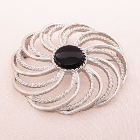 Sarah-Coventry-große-Brosche-silberfarben-schwarzer-Onyx-1966