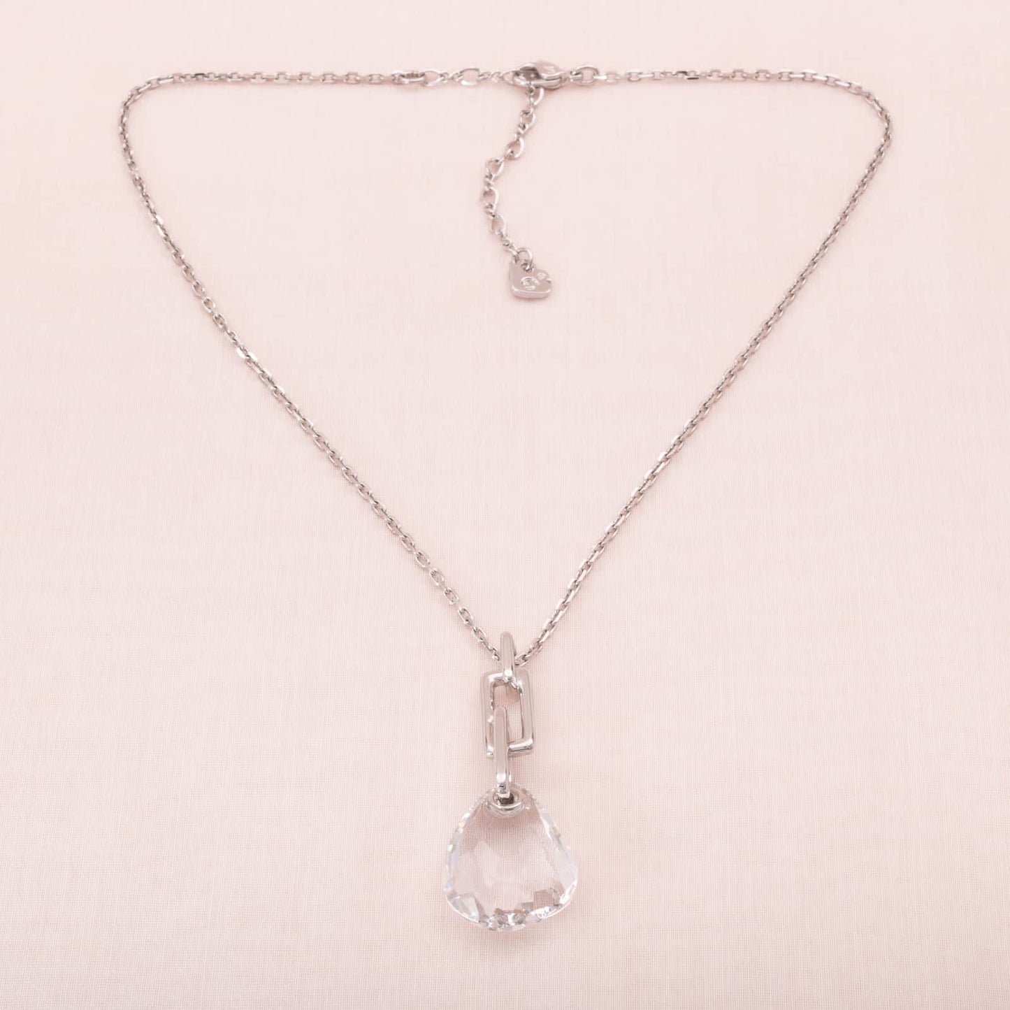 Swarovski-Halskette-großer-Kristalltropfen-Anhänger-Rückseite