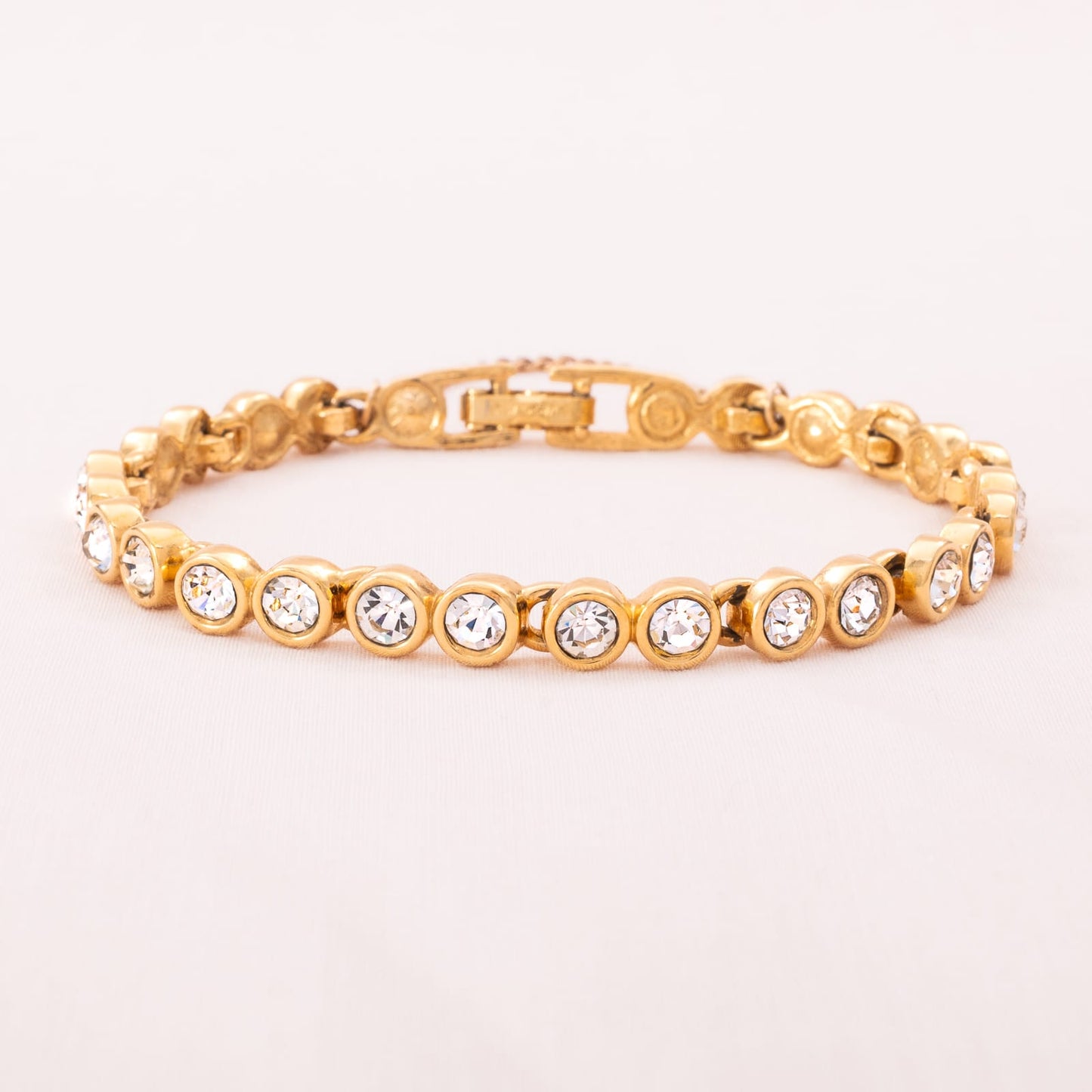 Swarovski-Tennisarmband-vergoldet-klassische-runde-Kristalle