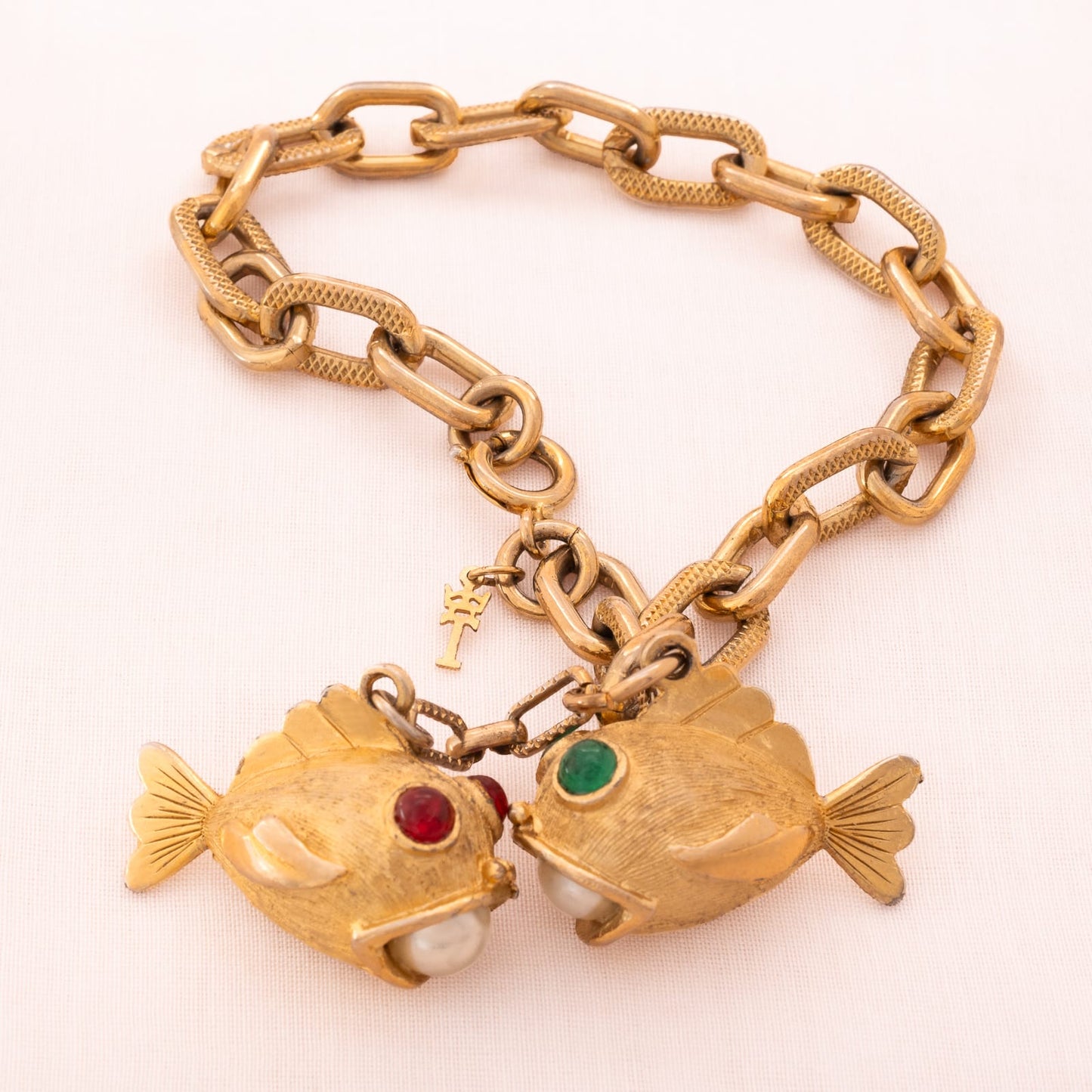 Rare TRIFARI bracelet with fish pendants