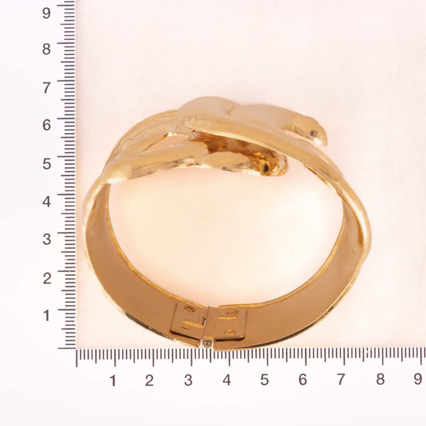 Barrera-for-Avon-breiter-Vintage-Armreif-Ansicht-von-oben