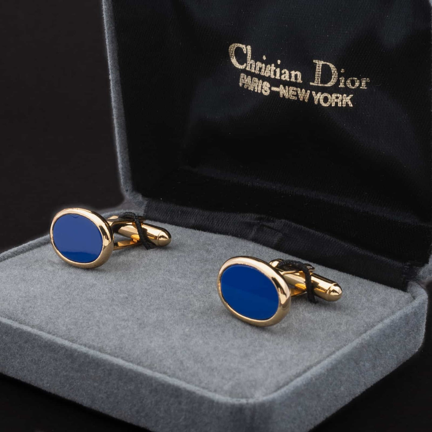 Christian-Dior-vergoldete-Manschettenknöpfe-blaues-Inlay