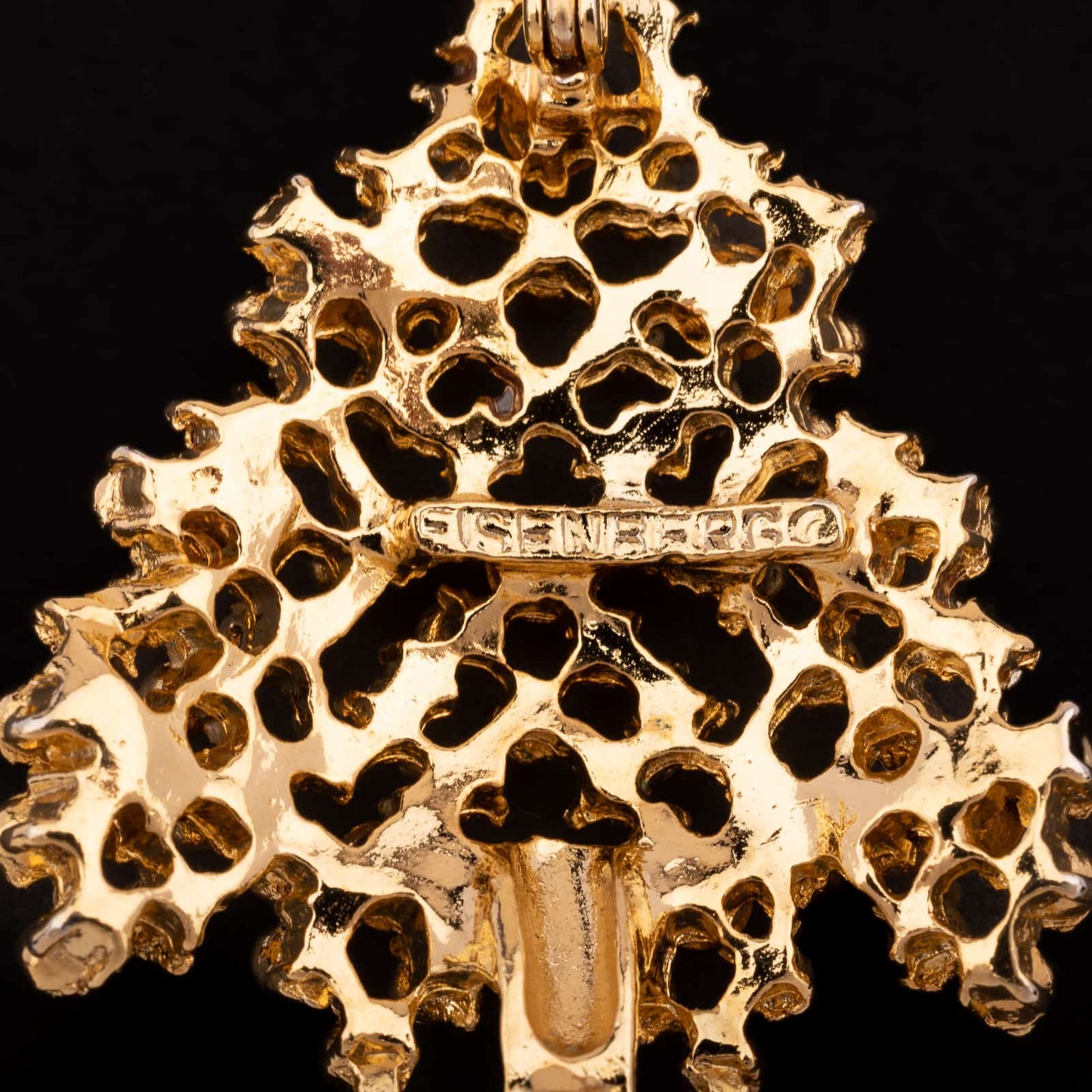 Eisenberg-goldfarbene-Weihnachtsbaum-Brosche-Signatur