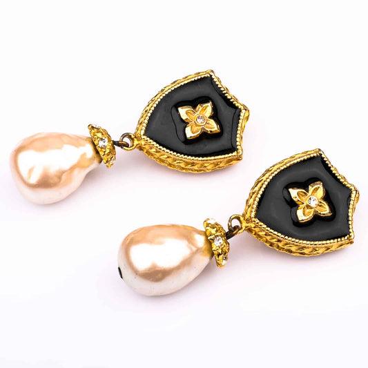 Gerard-Yosca-Perlen-Ohrclips-Designer-80s