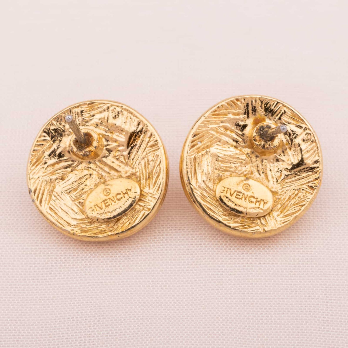 Givenchy-Perlenstecker-in-vergoldeter-Fassung-Signatur