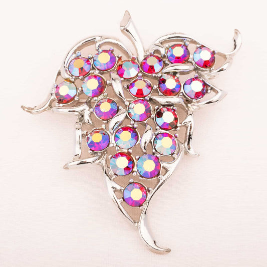 Sarah-Coventry-Blatt-Brosche-mit-pinkfarbenen-Aurora-Borealis
