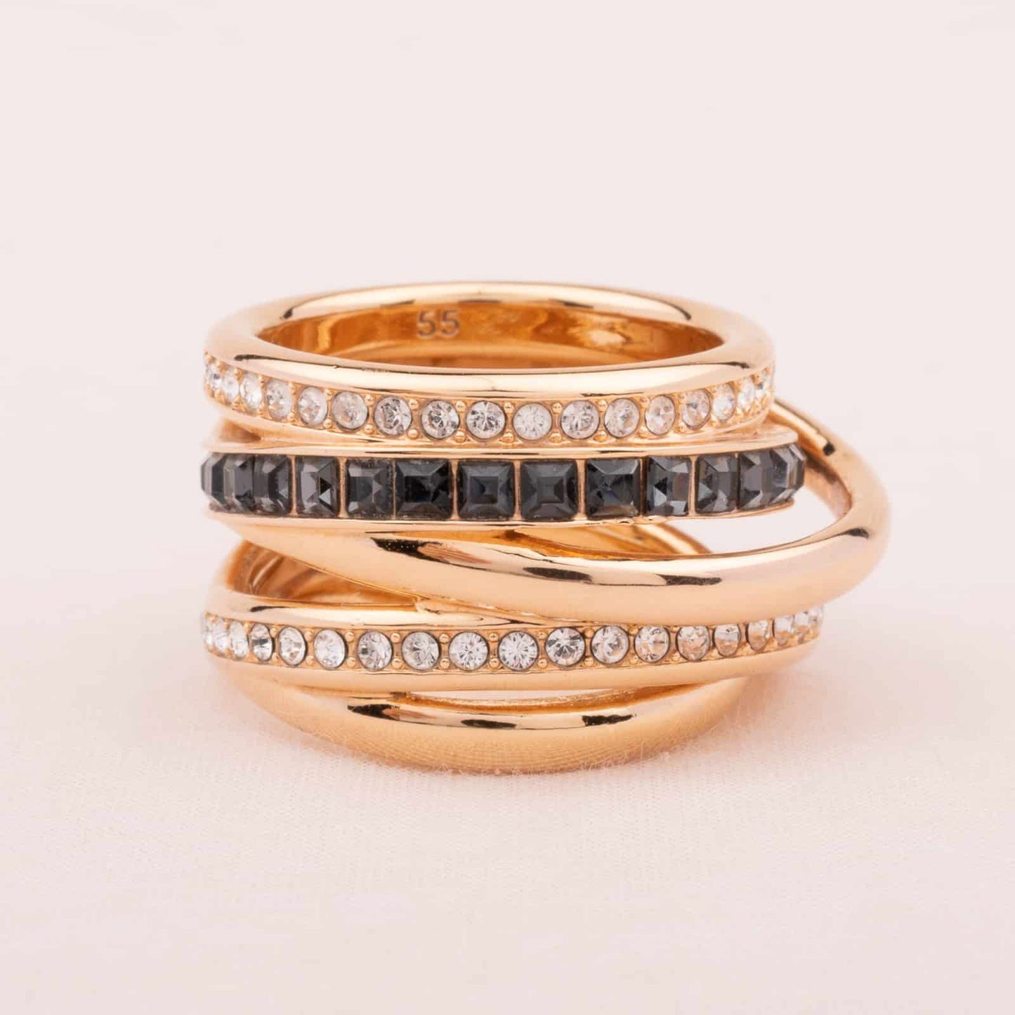 Swarovski-Ring-in-Wickeloptik-mit-blauen-Kristallen