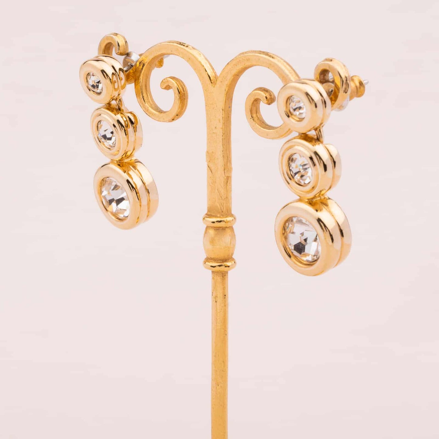 Swarovski-drei-runde-Kristalle-als-Hänger-Ohrringe