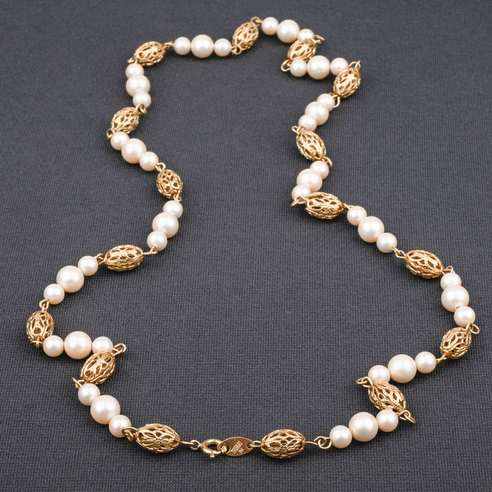 trifari necklace pearl