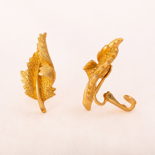 Coro-Ohrclips-vergoldete-Blätter-1950er-Jahre