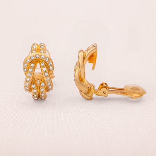 Christian-Dior-Ohrclips-vergoldet-Kristallbesetzt-elegantes-Knoten-Design