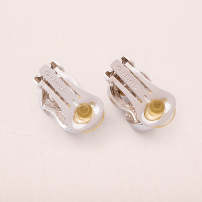Christian-Dior-Vintage-Ohrclips-rhodinierte-Rückseiten-signiert