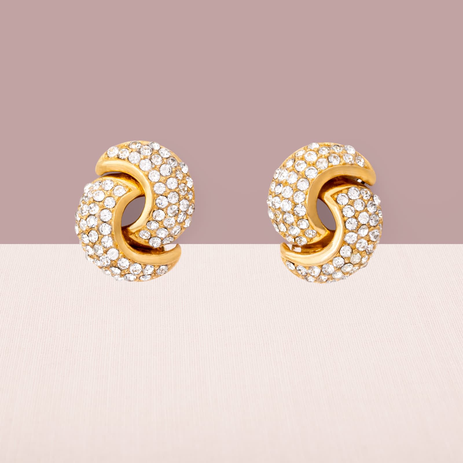 Christian-Dior-Ohrclips-vergoldet-Kristallbesetzt-Knoten-Design