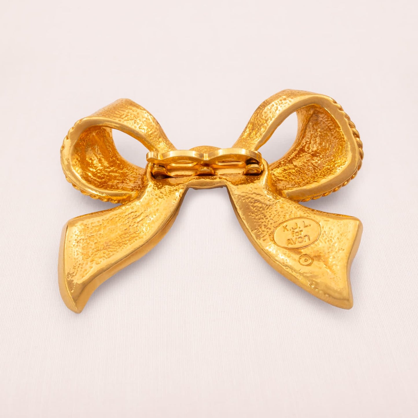 KJL FOR AVON Pendant Bow Gold-Plated Black Enamel Vintage Jewelry