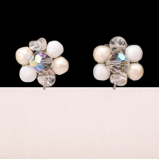 Laguna-Ohrclips-1950er-Cluster-Perlen-Aurora-Borealis