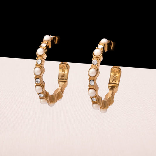 Monet-Ohrclips-Kreolen-vergoldet-Perlen-Kristalle-signiert