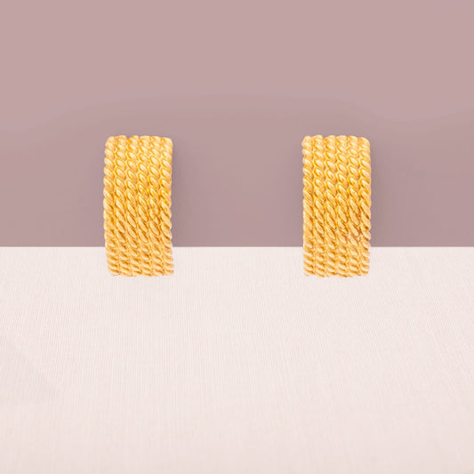 Monet-Ohrringe-vergldete-Halbkreolen-fein-strukturiert