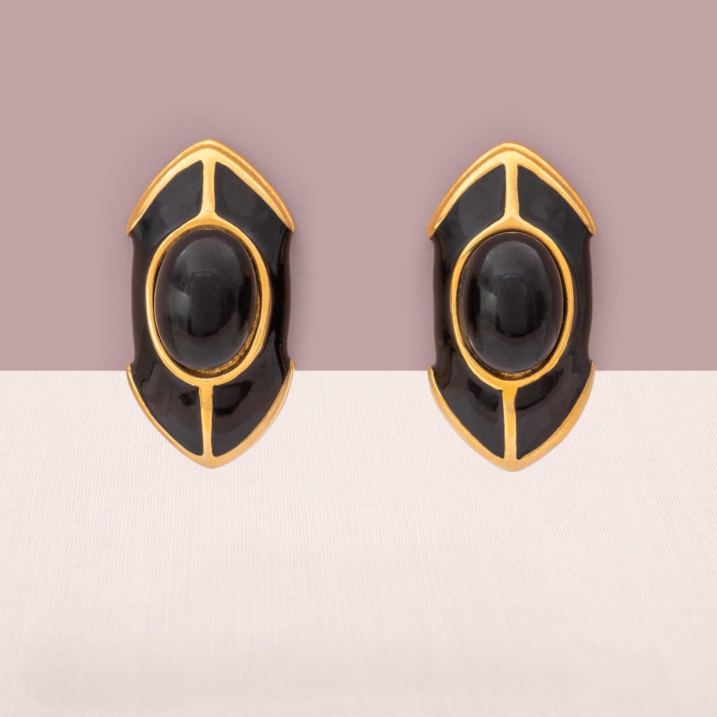 Vintage-Ohrclips-1990er-schwarze-Emaille-Cabochon