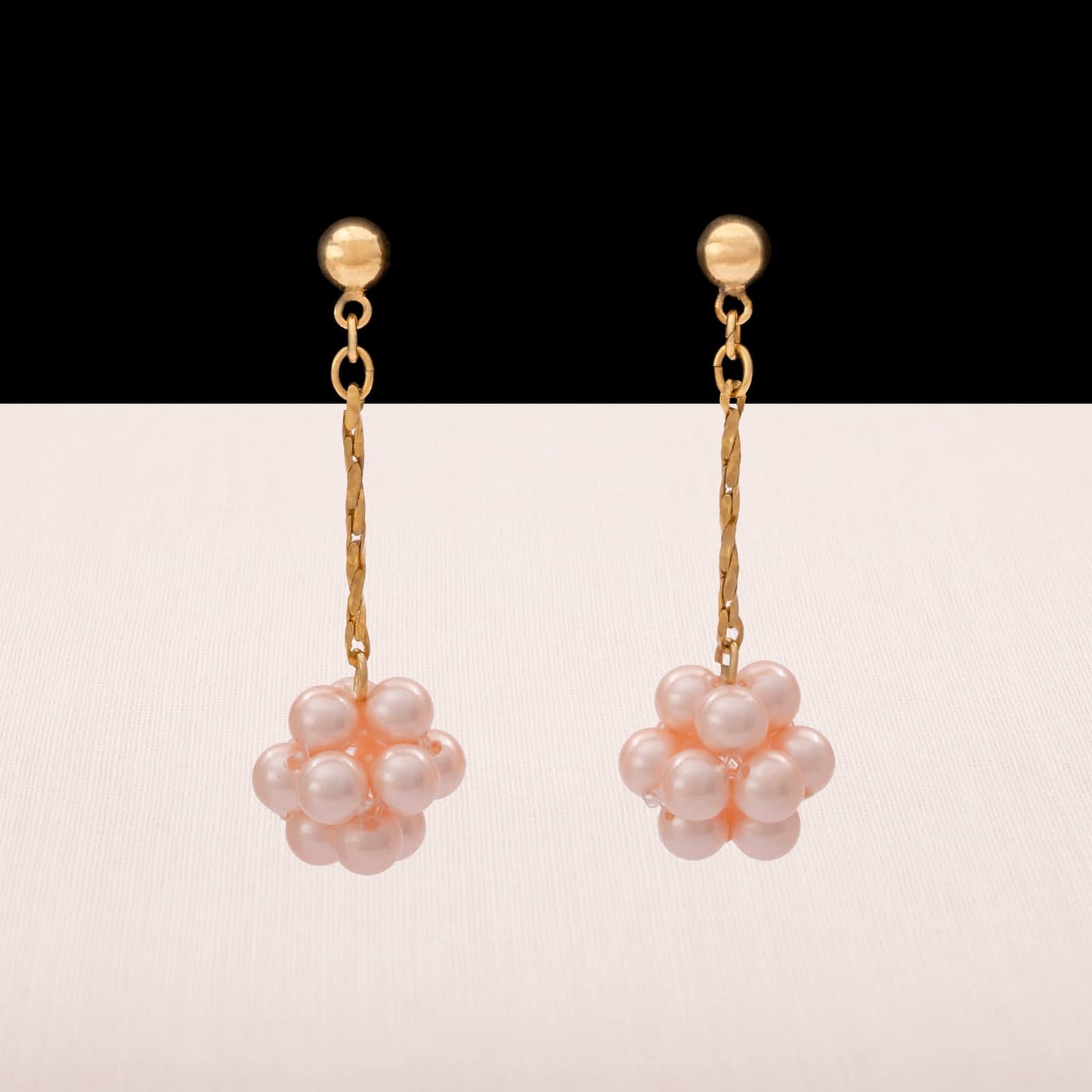 Vintage-Ohrringe-schwingende-Hänger-rosa-Perlen-Kugel-vergoldete-Kette