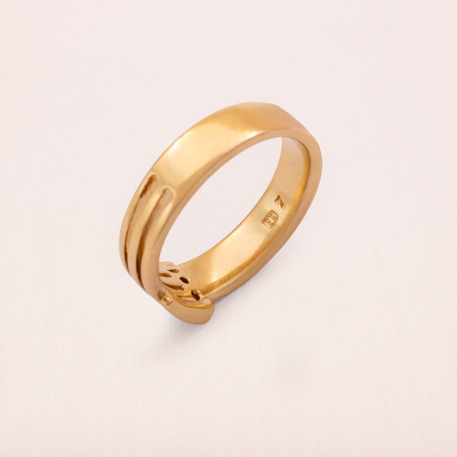 Pierre-Lang-Ring-vergoldete-Rückseite-signiert