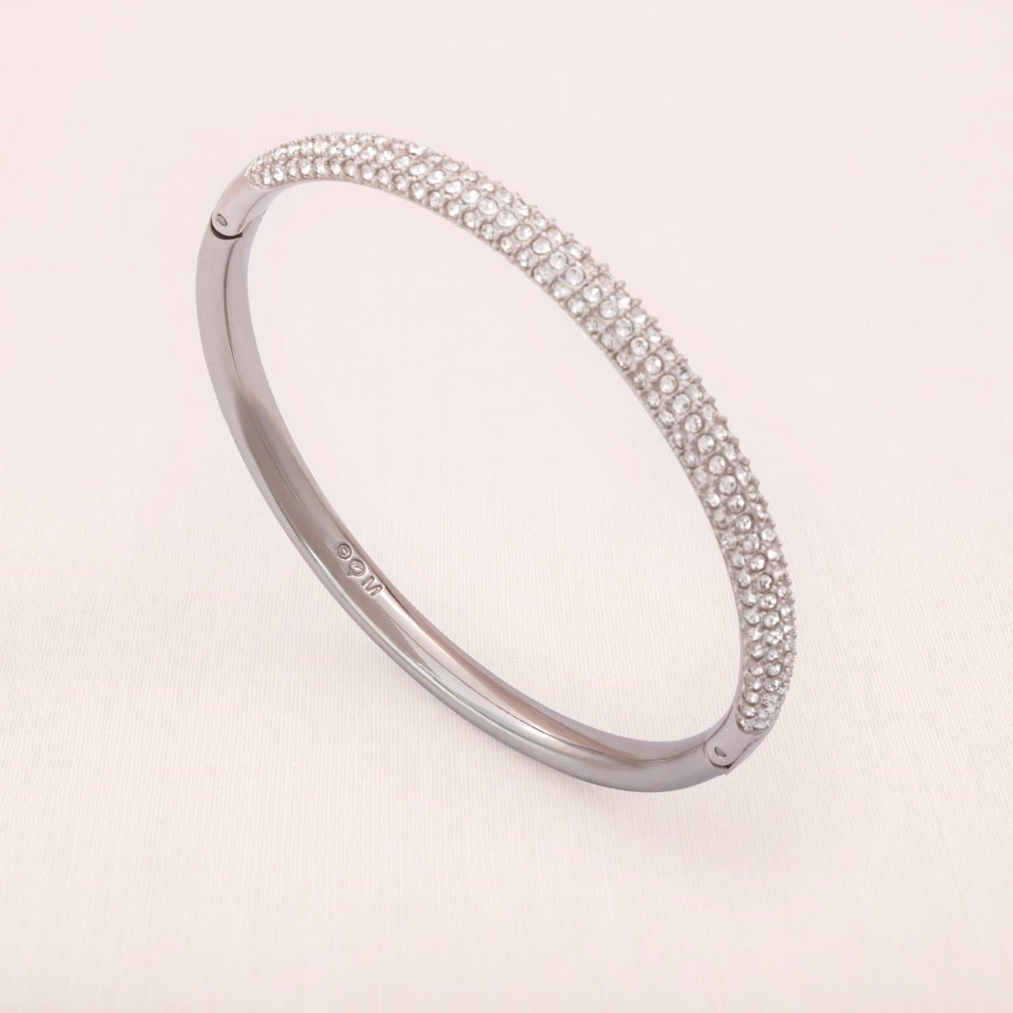 Swarovski-Armreif-zum-öffnen-rhodiniert-Kristallbesetzt-Schwan-signiert