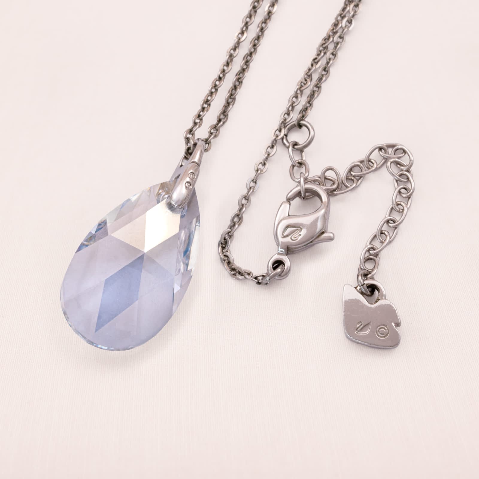 Swarovski-Halskette-Kristalltropfen-Anhänger-rhodinierte-Kette-Schwan-Signatur