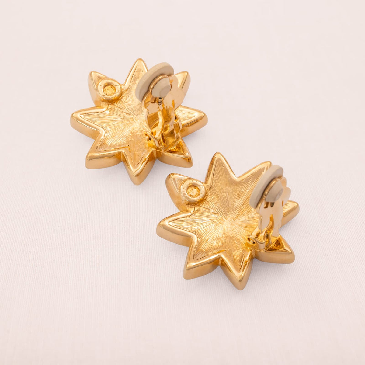 Swarovski-Ohrclips-Sterndesign-vergoldete-RückseitenSchwan-signiert