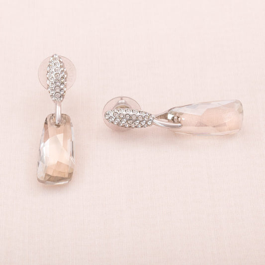 Swarovski-Ohrringe-rhodiniert-Kristallbesetzt-großer-Kristall-Hänger