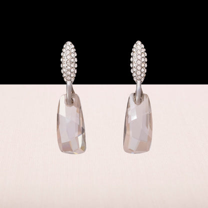 Swarovski-Ohrringe-rhodiniert-Kristallbesetzt-großer-Kristall-Hänger