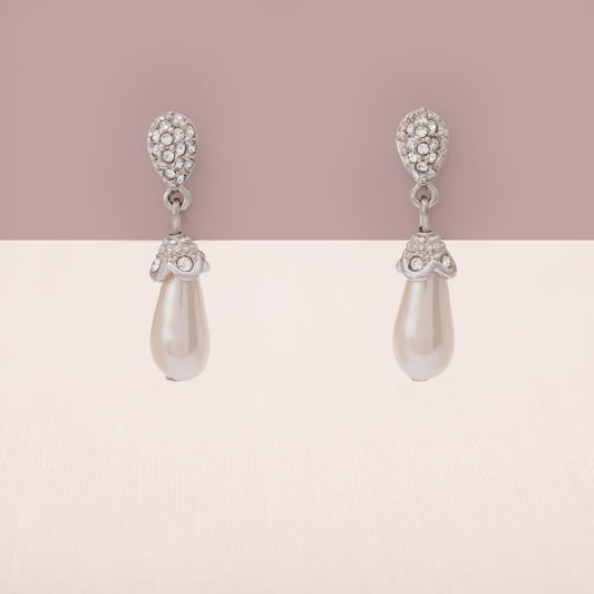Swarovski-Ohrringe-rhodiniert-kleine-Kristalle-Perlentropfe-Hänger