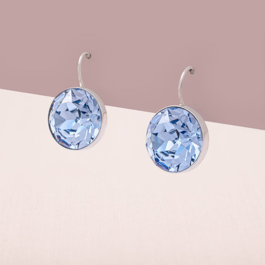 Swarovski-Ohrringe-großer-runder-Kristall-hellblau-silberfarbene-Fassung-rhodiniert
