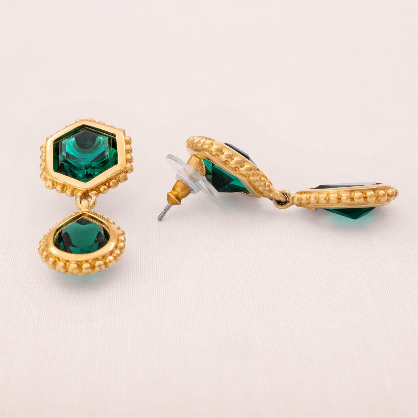 Swarovski-Ohrringe-grüne-Kristalle-Hänger-vergoldete-Fassung