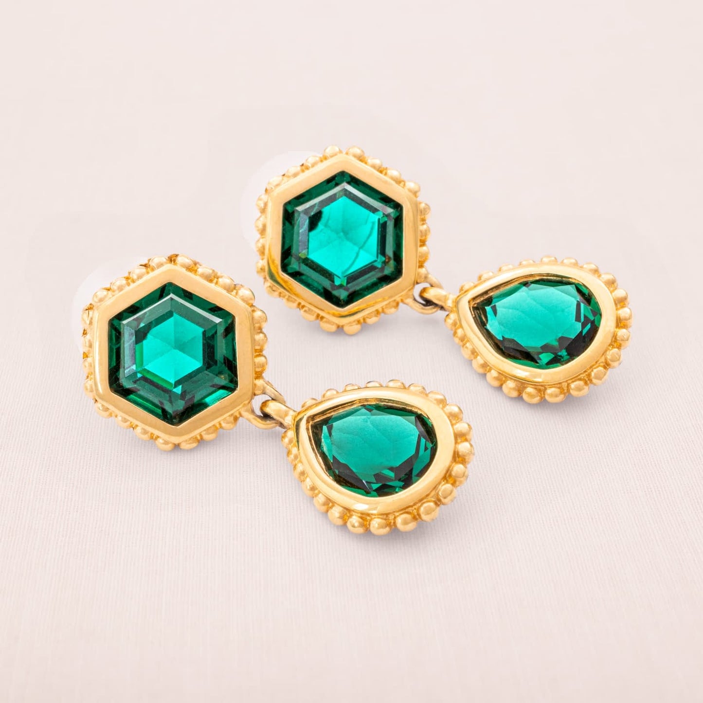 Swarovski-Ohrringe-grüne-Kristalle-Hänger-vergoldete-Fassung