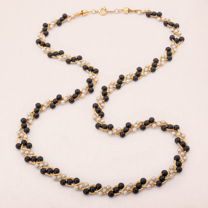 Trifari-Halskette-kleine-Perlen-schwarzweiß-vergoldete-Kette