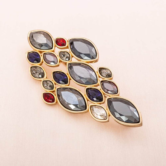 Swarovski-Brosche-abstrakte-Form-Navette-Kristalle-grau-rot-violett