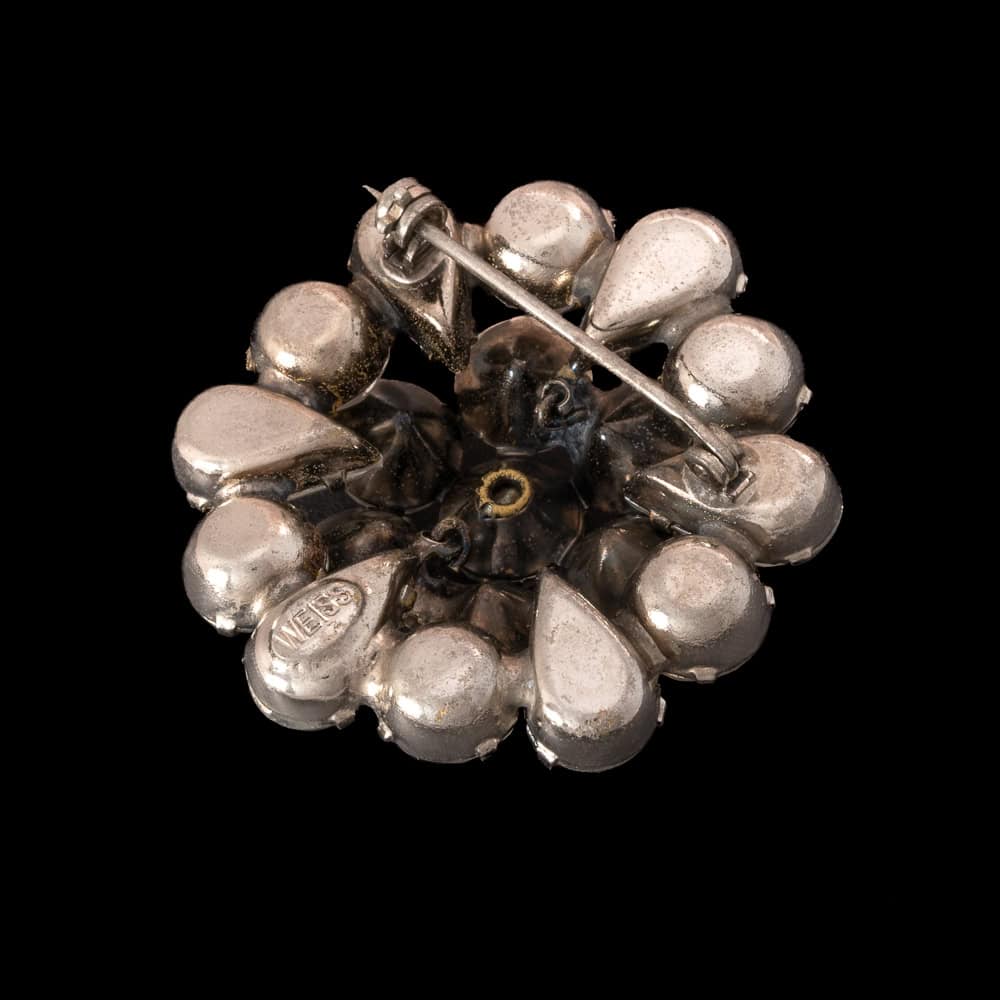 Weiss-Strass-Brosche-Rückseite-signatur