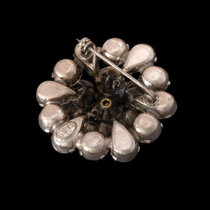 Weiss-Strass-Brosche-Rückseite-signatur