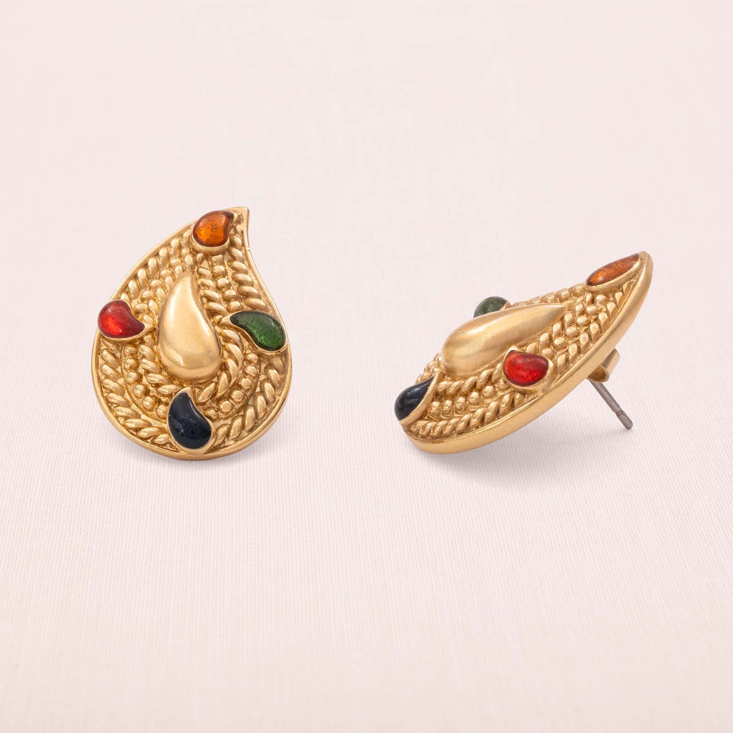 Avon-Ohrringe-Paisley-vergoldet-bunte-Cabochons