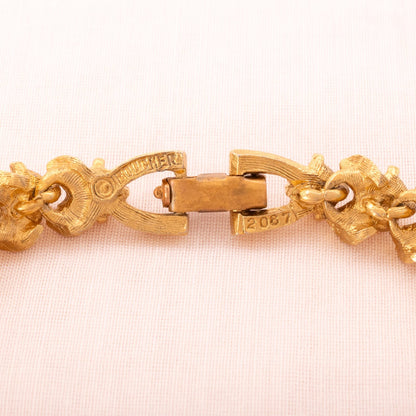 Boucher-Armband-matt-vergoldeter-Verschluss-Signatur