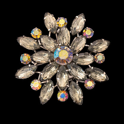 Vintage-Brosche-Strass-Aurora-Borealis-grau
