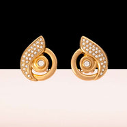 Christian DIOR gold-plated clip-on earrings with crystals in paisley shape