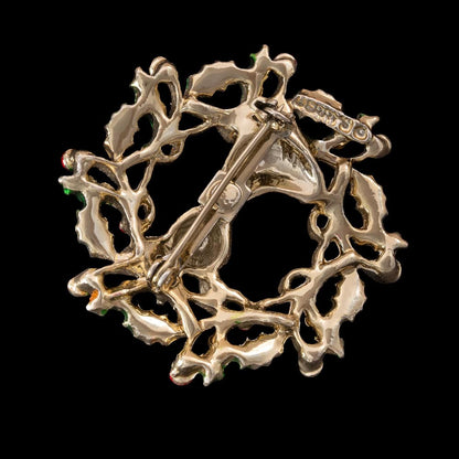 Gerrys-weihnachtliche-Brosche-hell-goldfarben-signiert