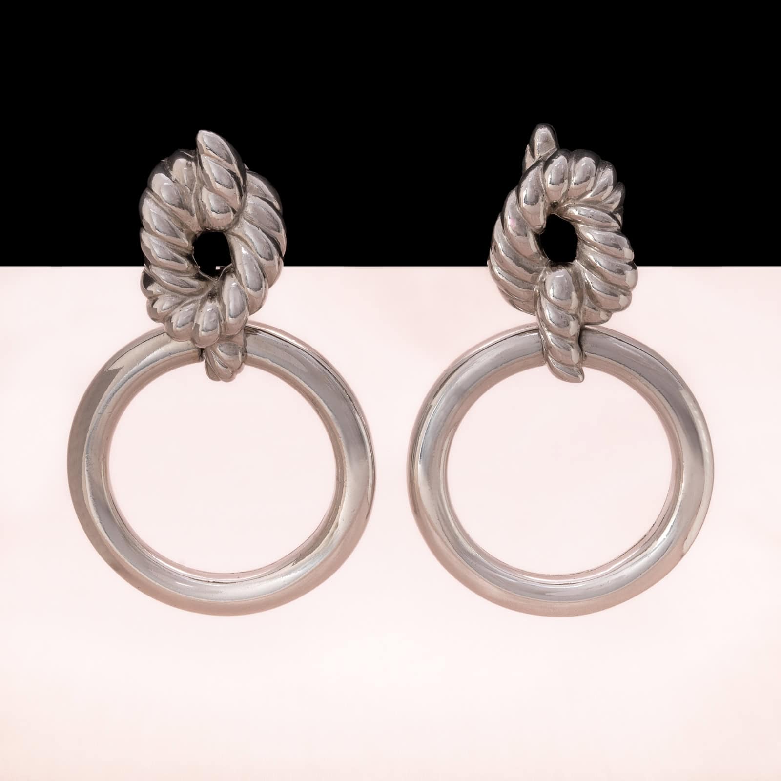 Givenchy-Ohrclips-silberfarben-Kreolen-mit-Knoten-Clip