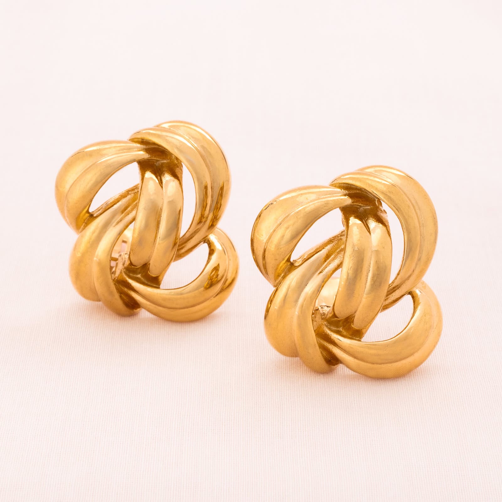 Givenchy-Ohrclips-elegant-geschwungen-und-vergoldet