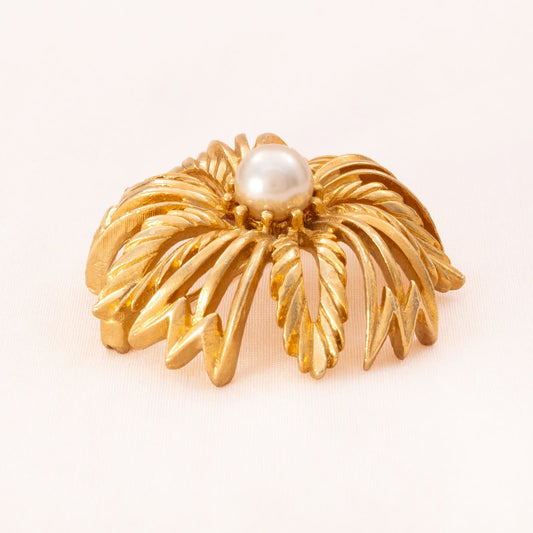 Lisner-Brosche-Blume-vergoldet-Perle
