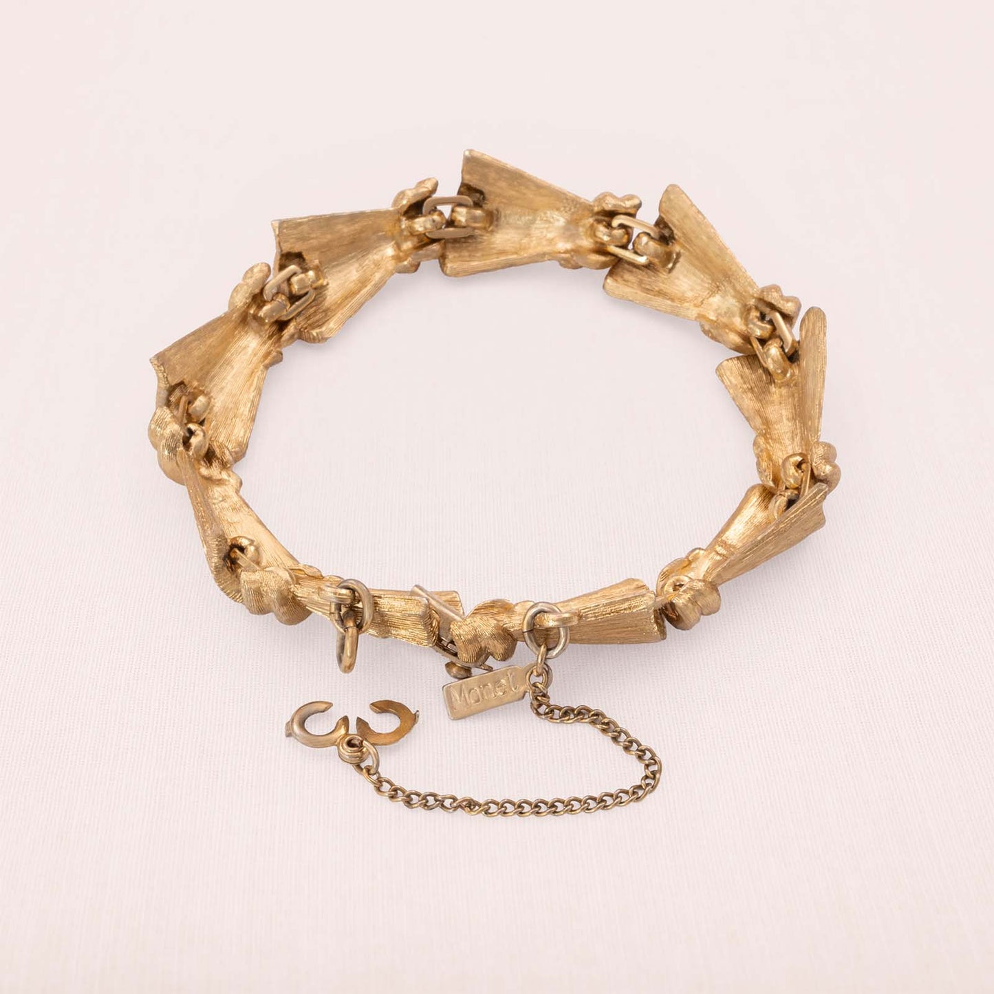 Monet-Armband-vergoldete-Rückseite-Signatur