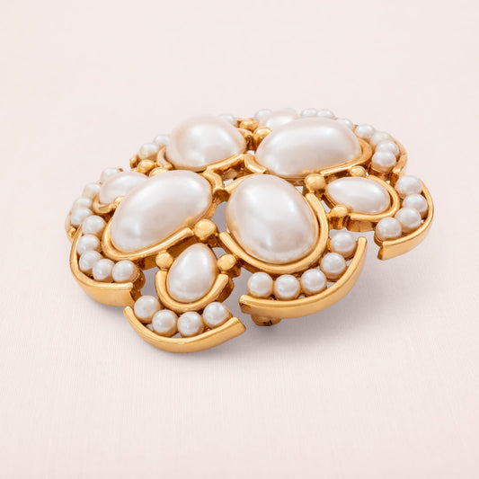 Monet-Brosche-vergoldet-ovale-Perlen-Tropfenperlen-elegantes-Design