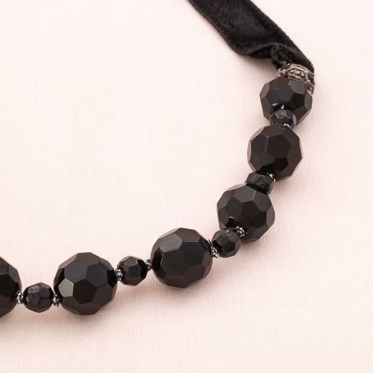 Monet-Choker-Halskette-1990er-Samtband-Glasperlen